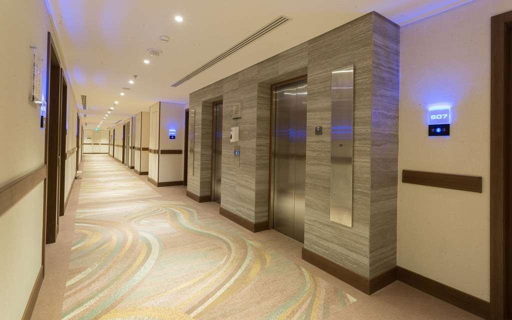 Comfort Hotel Jeddah King Road Rum bild