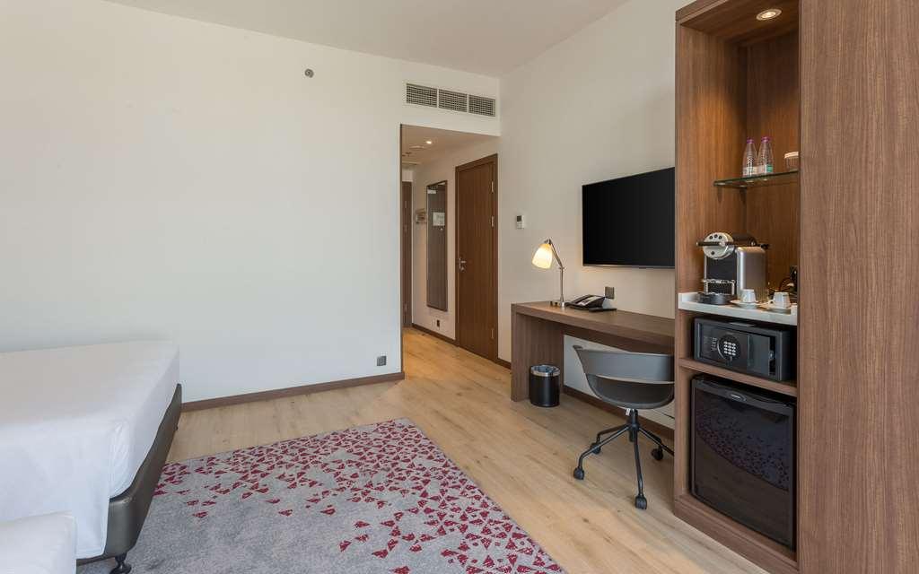 Comfort Hotel Jeddah King Road Rum bild