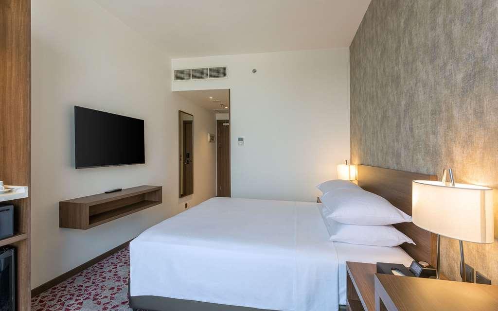 Comfort Hotel Jeddah King Road Rum bild