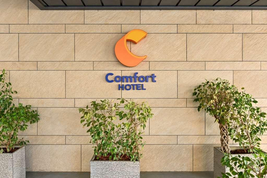 Comfort Hotel Jeddah King Road Exteriör bild