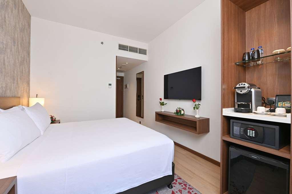 Comfort Hotel Jeddah King Road Rum bild